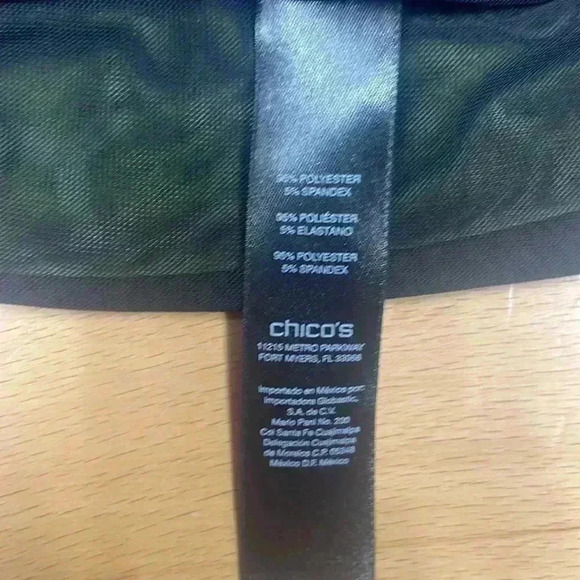 Chico’s women’s Size 0 black label summer long cardigan. - Picture 9 of 9